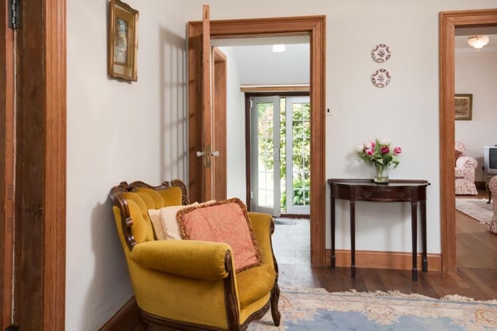 Westerkirk Mains Vila Bentpath Exterior foto